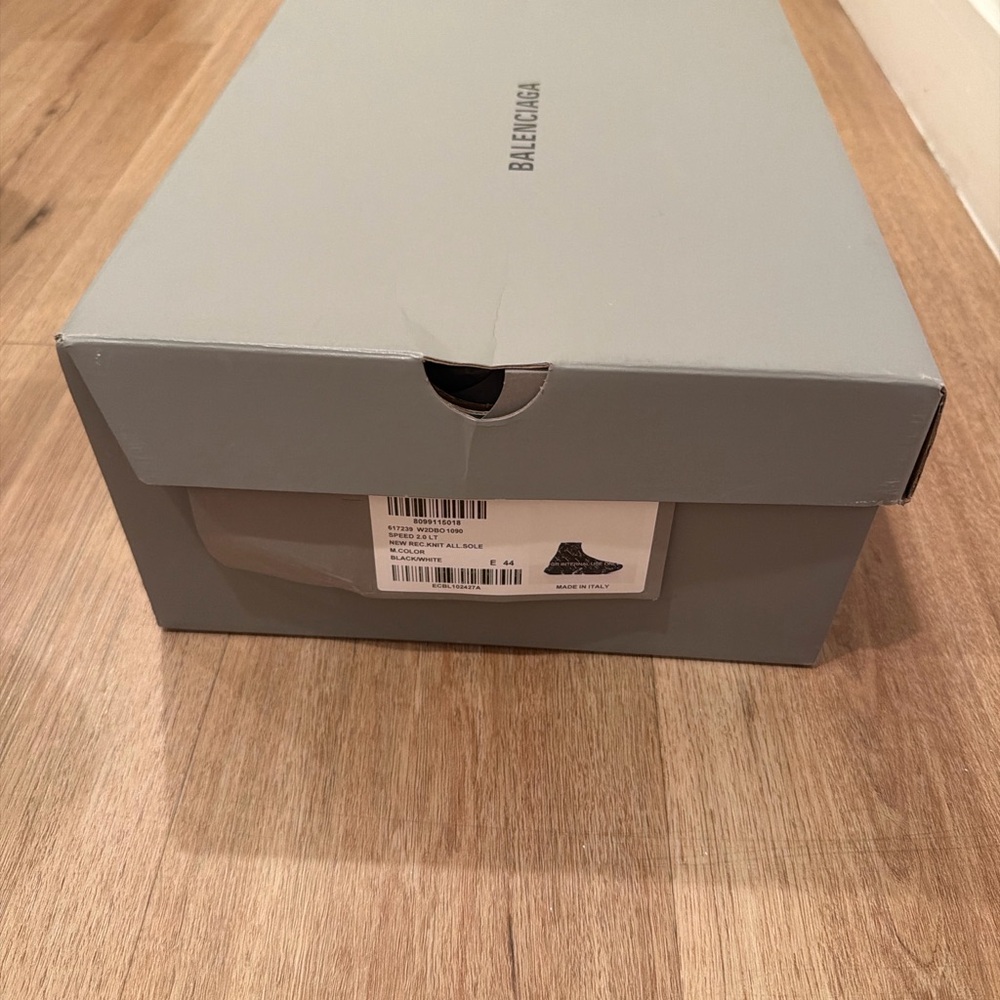 Balenciaga Men's Black Speed Sock Sneakers - Picture 7 of 8